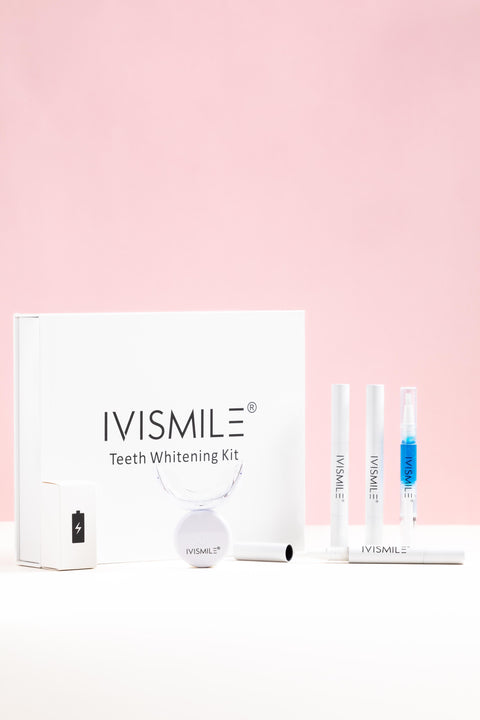 UltraBright Kit Complet Blanc - Votre coffret de Blanchiment Dentaire à Domicile avec 32 lumières LED